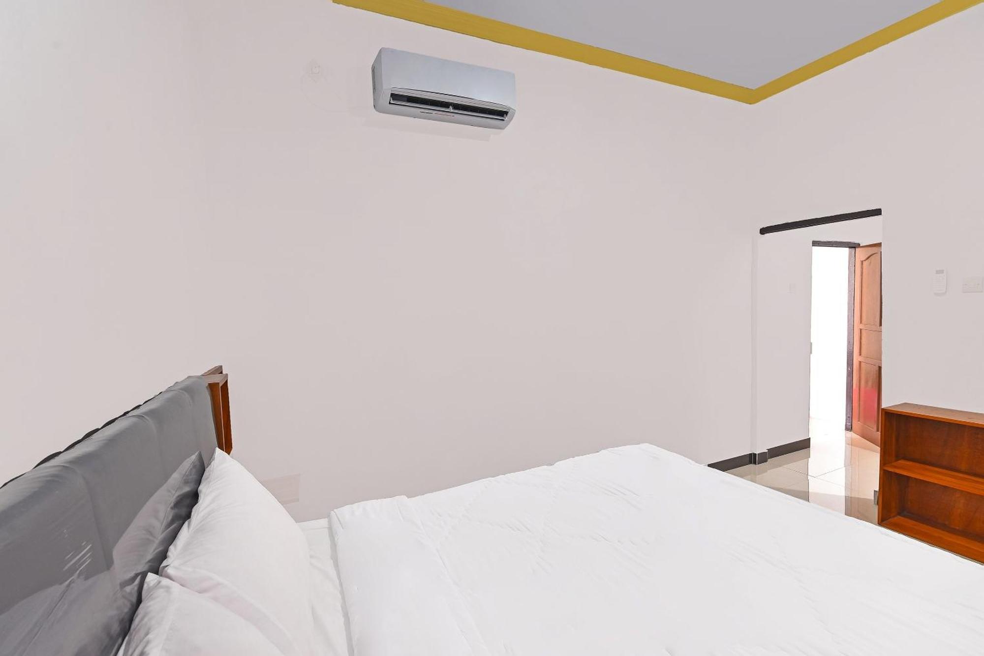 Oyo 91192 Homestay Antara Gilimanuk Eksteriør billede