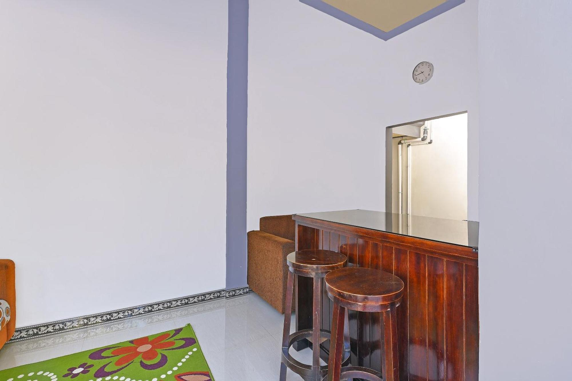 Oyo 91192 Homestay Antara Gilimanuk Eksteriør billede