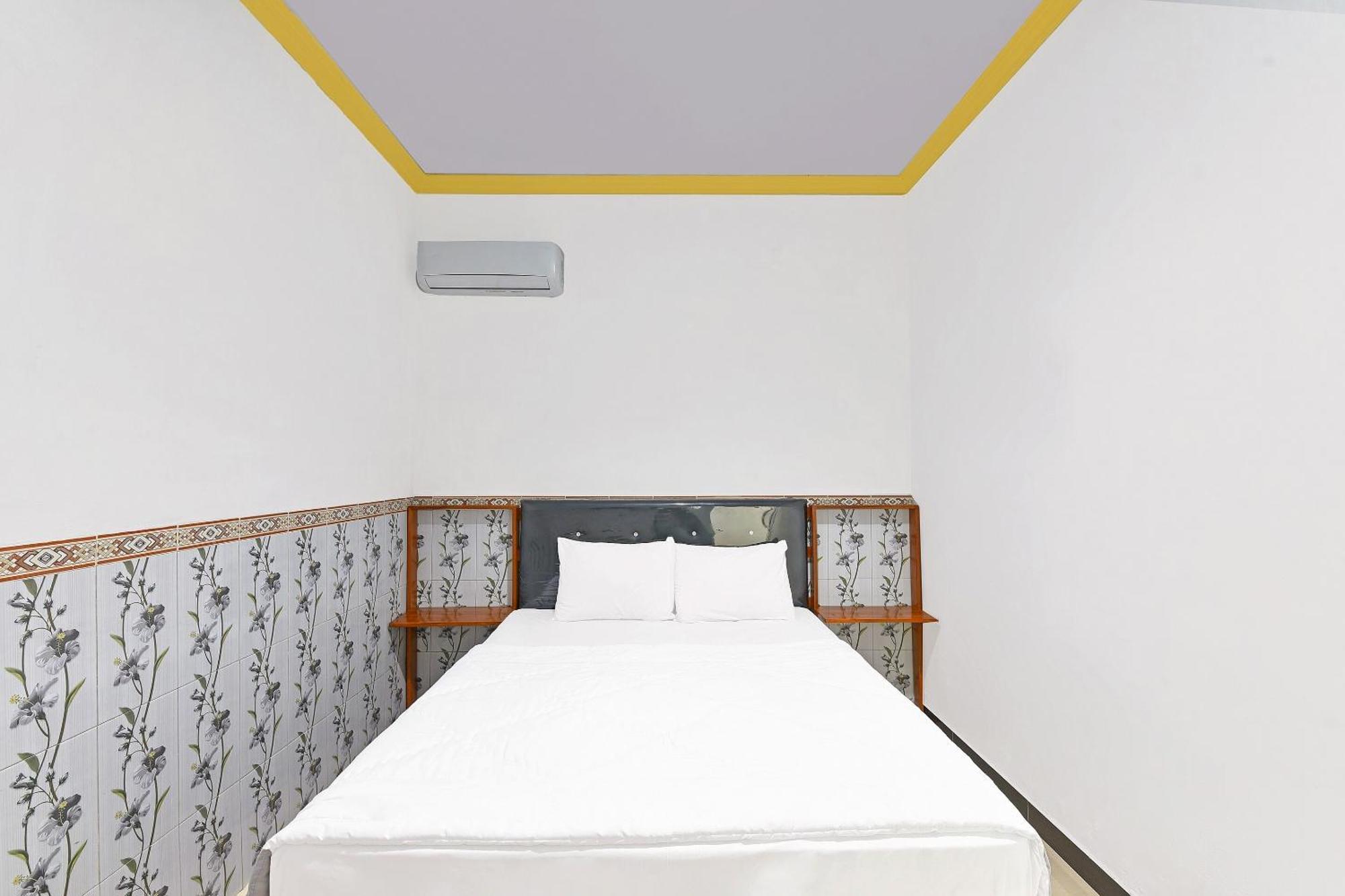 Oyo 91192 Homestay Antara Gilimanuk Eksteriør billede